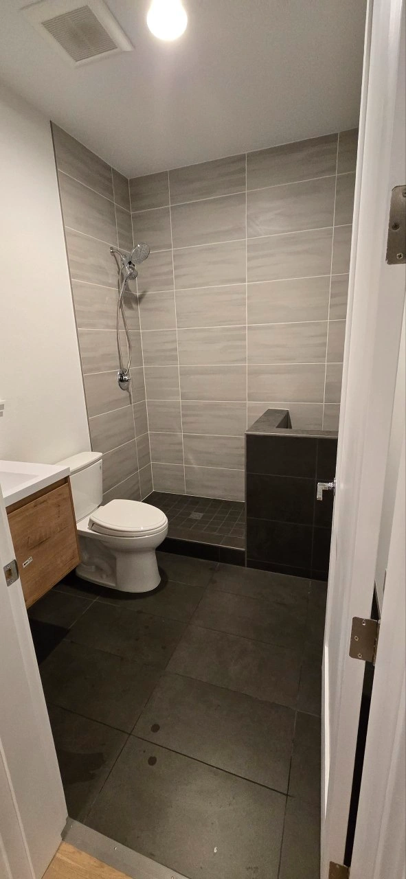 Bathroom Remodels in Bellevue total quality express bathroom remodeling renton