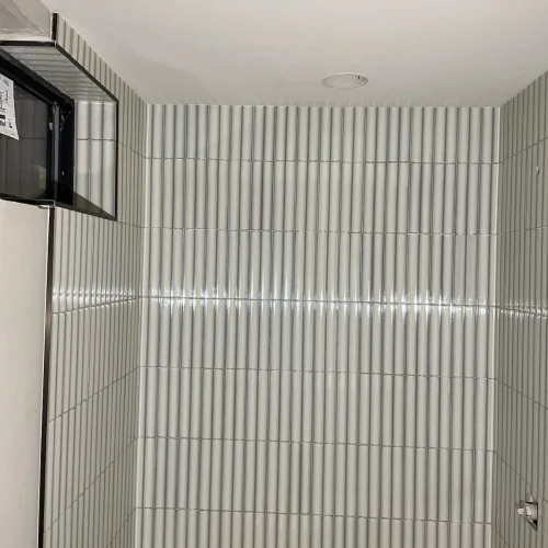 bathroom-remodeling-wall-tiles